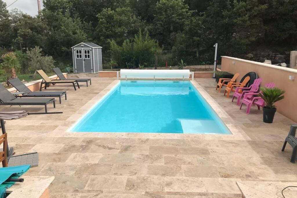 Logement Attenant A Une Villa T2 Avec Terrasse . Besse-sur-Issole Εξωτερικό φωτογραφία